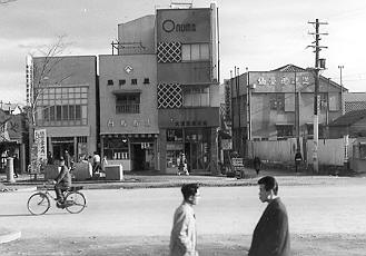 Aobadori Avenue in 1954